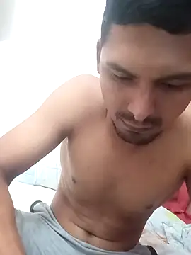 Sirius 5 online show from November 2025 04:17:02 AM