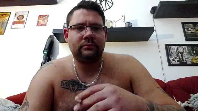 Snapshot of sexykevin17cm chatting on April 2026 07:49:01 PM sexykevin17cm online show from April 2026 07:49:01 PM