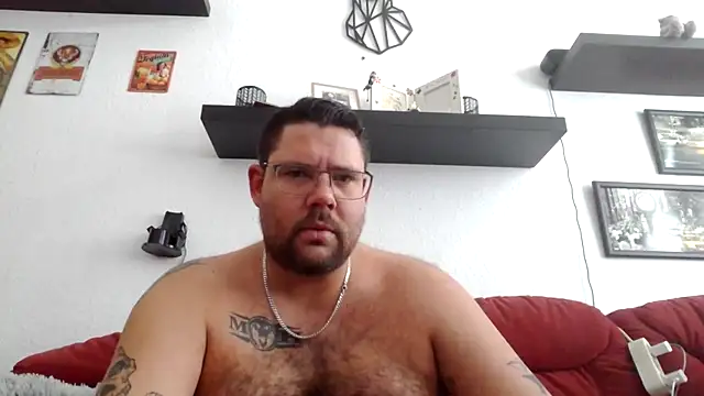 Snapshot of sexykevin17cm chatting on April 2026 02:04:01 PM sexykevin17cm online show from April 2026 02:04:01 PM