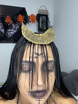 Snapshot of Shantal_Lovee chatting on October 2025 11:06:02 PM Shantal Lovee online show from October 2025 11:06:02 PM