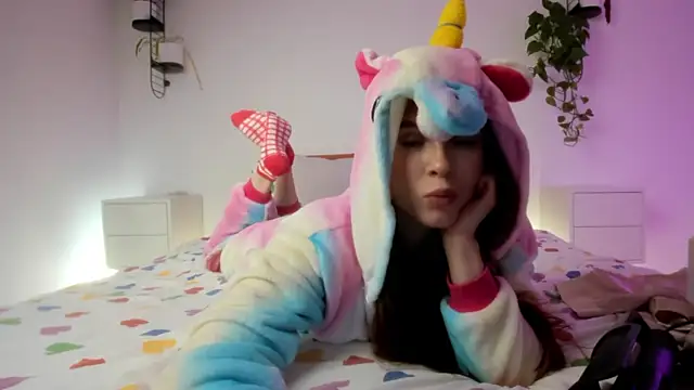 Pokemeboy online show from December 2025 07:53:02 PM