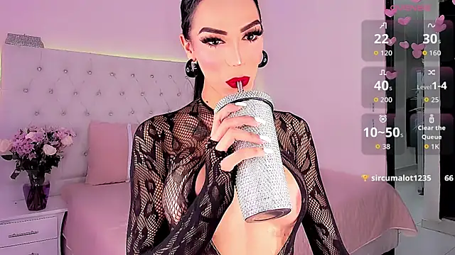 Snapshot of Michell_simons chatting on October 2025 03:27:01 AM Michell simons online show from October 2025 03:27:01 AM