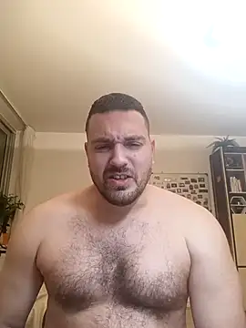 Snapshot of PowerToes chatting on December 2025 07:53:02 PM PowerToes online show from December 2025 07:53:02 PM