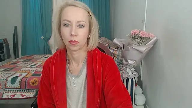 LuxuryNika online show from October 2025 10:46:02 AM