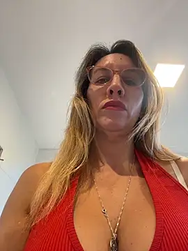 Gatitacarlita online show from March 2026 10:32:01 AM