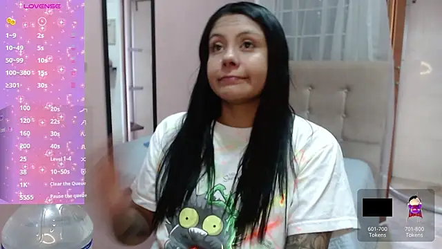 Snapshot of valevicious chatting on December 2024 07:07:02 PM valevicious online show from December 2024 07:07:02 PM