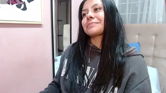 Snapshot of valevicious chatting on December 2024 10:34:02 PM valevicious online show from December 2024 10:34:02 PM