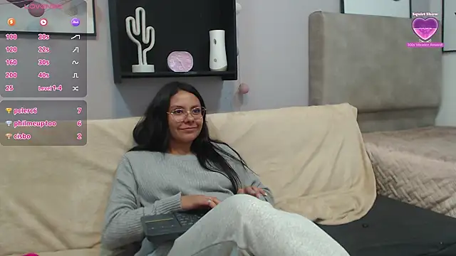 Snapshot of valevicious chatting on February 2025 05:39:01 PM valevicious online show from February 2025 05:39:01 PM