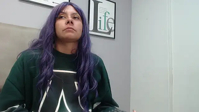 Snapshot of valevicious chatting on September 2025 05:49:01 PM valevicious online show from September 2025 05:49:01 PM