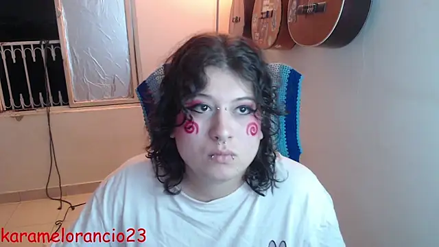 Smoke trip Alicia online show from September 2025 04:47:01 AM