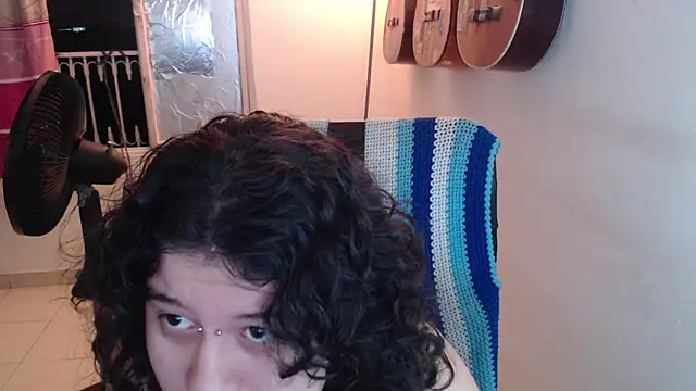 Smoke trip Alicia online show from December 2025 10:21:02 AM