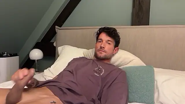 Snapshot of Jayjay1999x chatting on November 2025 05:56:01 PM Jayjay1999x online show from November 2025 05:56:01 PM