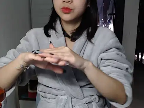 Snapshot of Bigg_Pussyy_Catt chatting on December 2024 02:42:01 AM Bigg Pussyy Catt online show from December 2024 02:42:01 AM