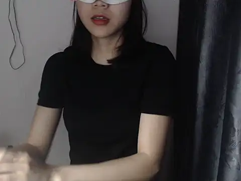 Snapshot of Bigg_Pussyy_Catt chatting on March 2025 07:53:02 AM Bigg Pussyy Catt online show from March 2025 07:53:02 AM