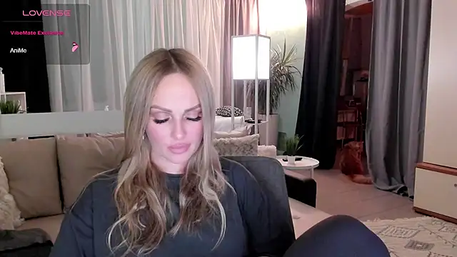 Libby Nora online show from December 2024 04:42:01 PM