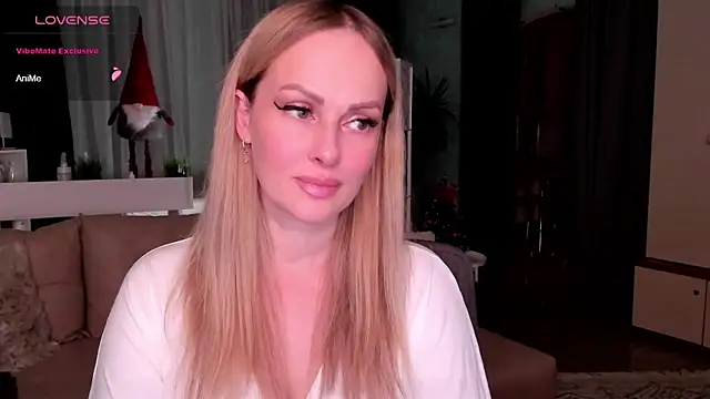 Libby Nora online show from December 2024 01:41:01 PM