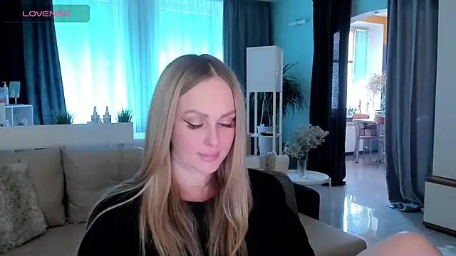 Libby Nora online show from February 2025 12:33:01 PM