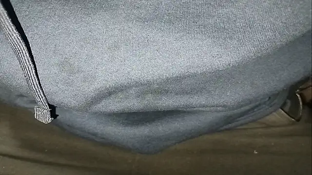 robertocastillo-2017 online show from April 2026 01:14:01 AM