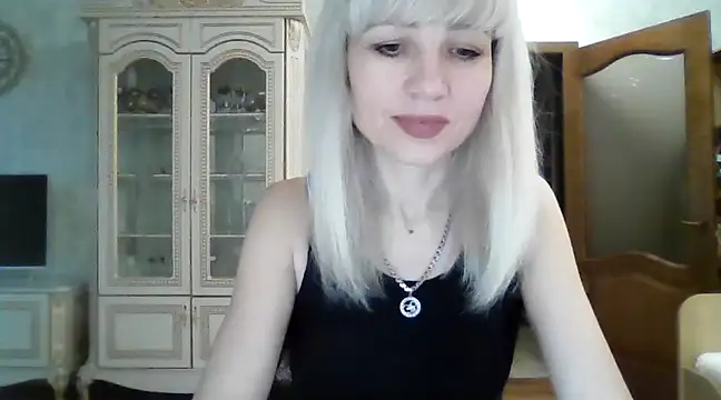 Snapshot of BarbaraKim chatting on January 2025 01:09:01 PM BarbaraKim online show from January 2025 01:09:01 PM