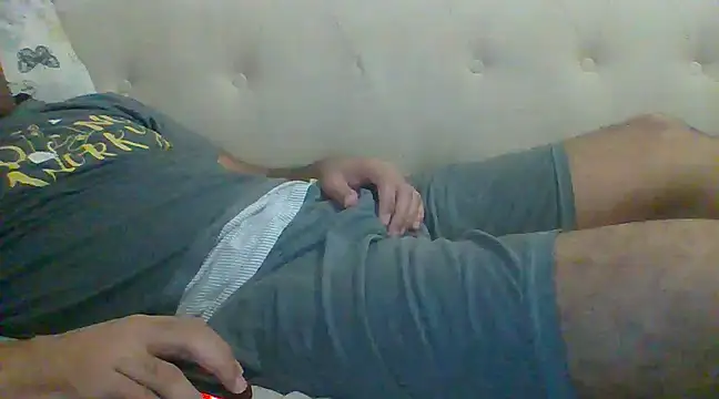 Snapshot of egyman2017 chatting on December 2024 09:00:02 PM egyman2017 online show from December 2024 09:00:02 PM