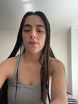 swrennn19 online show from January 2025 06:31:01 PM