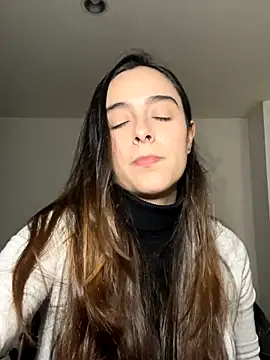 swrennn19 online show from September 2025 07:14:02 PM