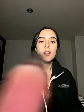 swrennn19 online show from December 2025 10:49:01 PM