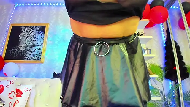 Snapshot of FlowerofLove chatting on March 2025 02:29:01 PM FlowerofLove online show from March 2025 02:29:01 PM