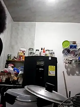 LUNAdeMARTE online show from January 2025 01:29:01 AM