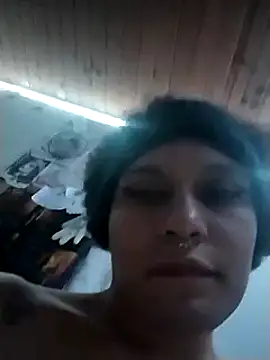 LUNAdeMARTE online show from February 2025 02:39:01 AM