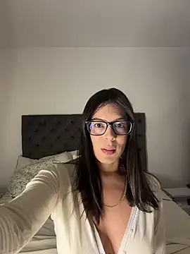 Snapshot of kamivolkano chatting on October 2025 10:54:02 PM kamivolkano online show from October 2025 10:54:02 PM