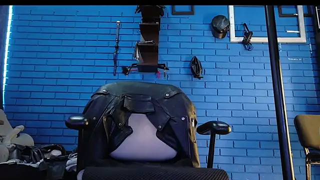 TheIan26 online show from April 2026 07:15:01 PM