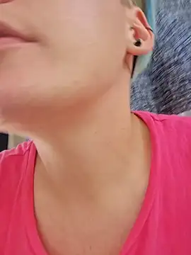 Snapshot of PinkTheHawk chatting on December 2024 11:01:02 PM PinkTheHawk online show from December 2024 11:01:02 PM