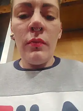 Snapshot of PinkTheHawk chatting on October 2025 03:16:02 AM PinkTheHawk online show from October 2025 03:16:02 AM