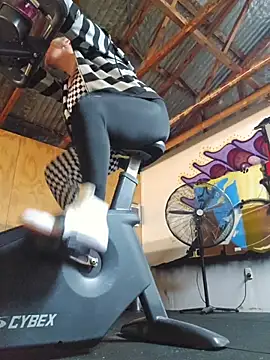 Snapshot of PinkTheHawk chatting on October 2025 12:57:01 AM PinkTheHawk online show from October 2025 12:57:01 AM