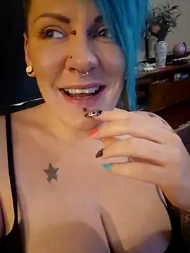 PinkTheHawk online show from April 2026 10:26:01 AM