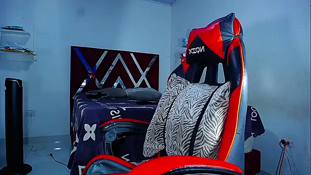 DanisaBrown online show from April 2026 02:10:01 PM