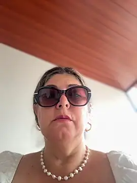 emma tour online show from November 2025 03:13:02 PM