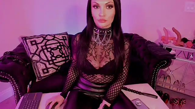 NatashaxoBangs online show from February 2025 08:17:01 AM