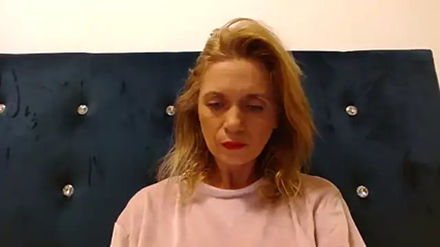 MysticCreature online show from April 2026 04:09:02 AM