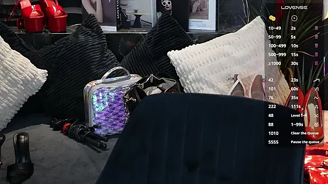 Snapshot of MistressDarsy chatting on April 2026 07:58:02 PM MistressDarsy online show from April 2026 07:58:02 PM