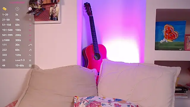 Snapshot of lailypink chatting on September 2025 01:09:01 AM lailypink online show from September 2025 01:09:01 AM