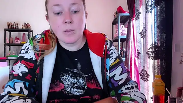 kisicaxx online show from March 2026 08:42:02 AM