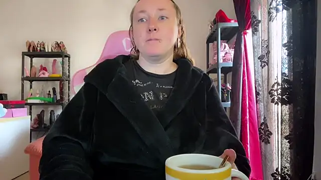 kisicaxx online show from March 2026 02:17:01 PM