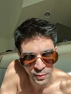 SebastianReiss online show from February 2026 11:43:02 PM