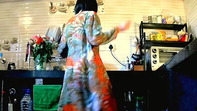 Snapshot of Fun4tipz chatting on November 2025 02:39:02 AM Fun4tipz online show from November 2025 02:39:02 AM