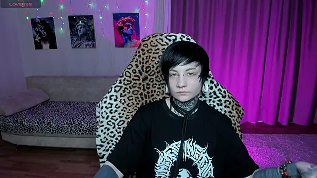 acid trip1l online show from March 2025 08:16:01 PM