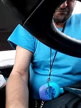 Snapshot of N8daMac chatting on November 2025 08:19:01 PM N8daMac online show from November 2025 08:19:01 PM