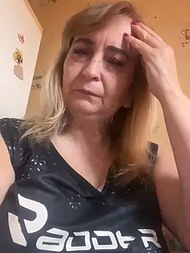 Irina2909xh online show from November 2025 08:14:01 AM