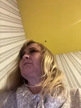 Snapshot of Irina2909@xh chatting on February 2026 10:27:02 PM Irina2909xh online show from February 2026 10:27:02 PM